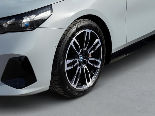 bmw-serie-i-2025-eletrico-0cc