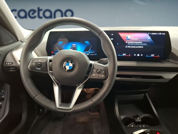 bmw-serie-1-2025-gasolina-1499cc