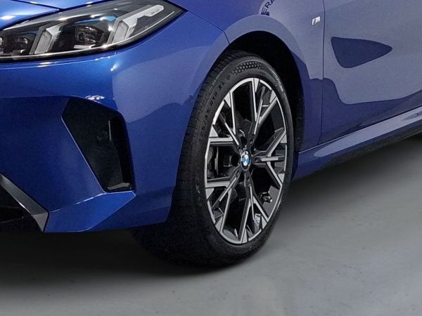 bmw-serie-1-2025-gasolina-1499cc
