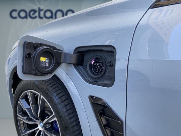 bmw-x5-2025-hibrido-2998cc