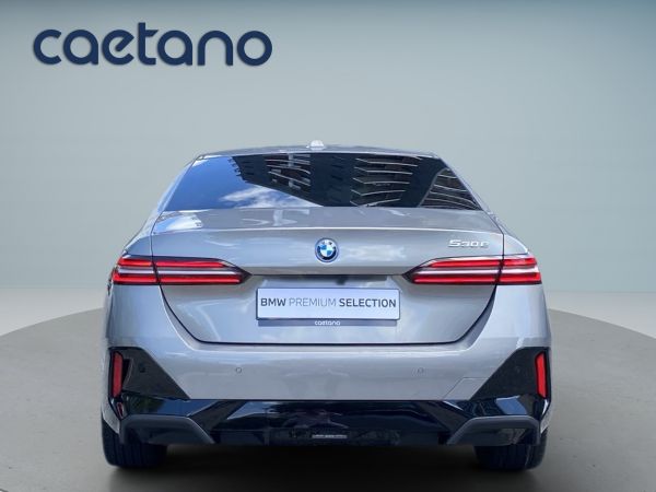 bmw-serie-5-2025-hibrido-1998cc