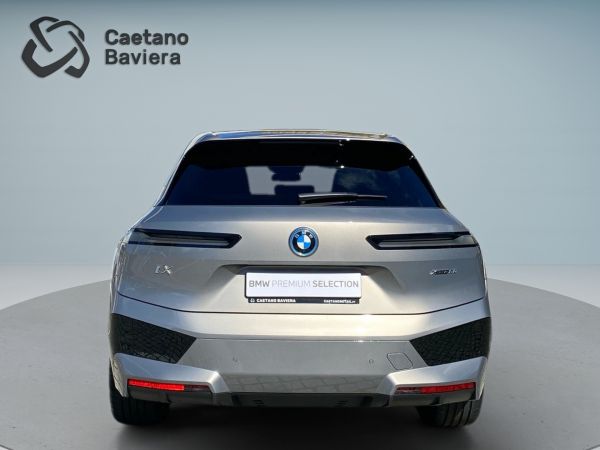 bmw-ix-2024-eletrico-0cc