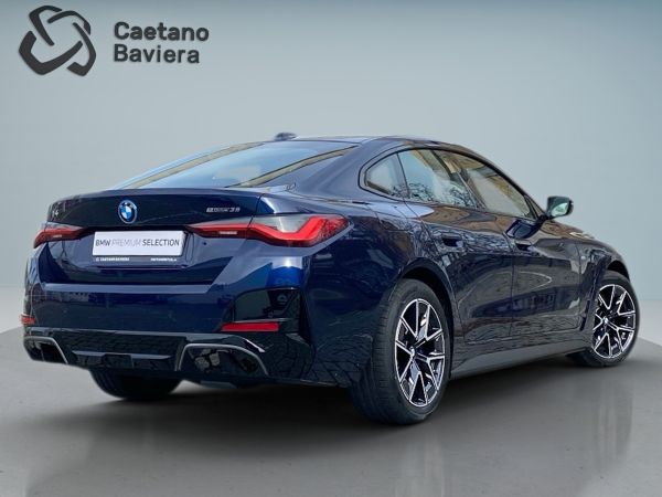 bmw-i4-2024-eletrico-0cc