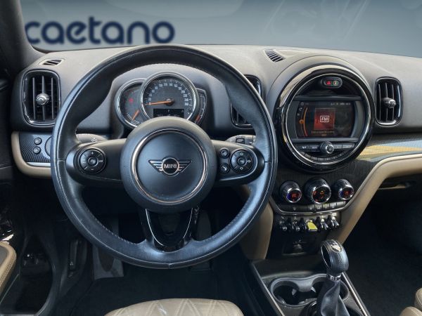 mini-countryman-2019-hibrido-1499cc