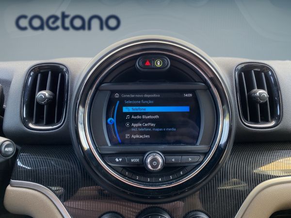 mini-countryman-2019-hibrido-1499cc