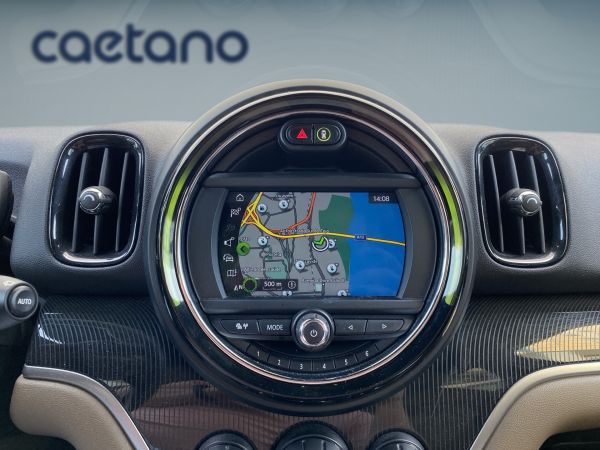 mini-countryman-2019-hibrido-1499cc