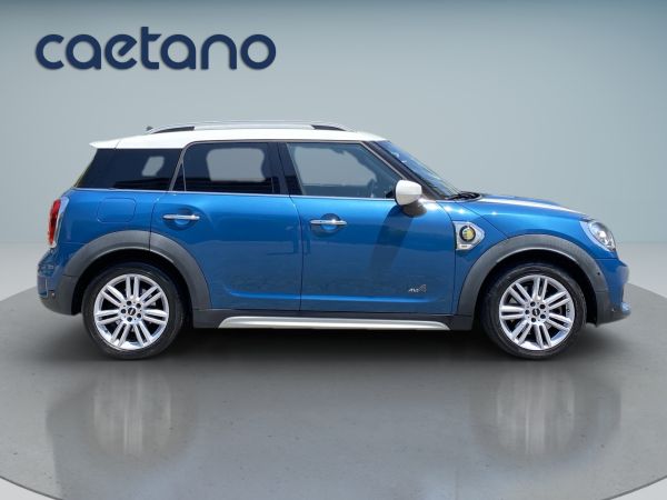 mini-countryman-2019-hibrido-1499cc