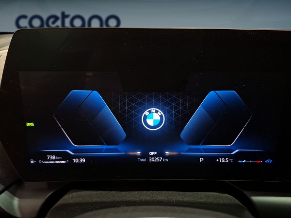 bmw-serie-1-2025-gasolina-1499cc
