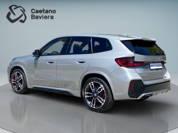 bmw-ix-2024-eletrico-0cc