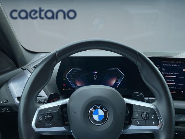 bmw-serie-1-2025-gasolina-1499cc