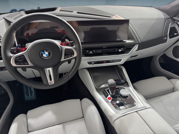 bmw-xm-2026-hibrido-2998cc