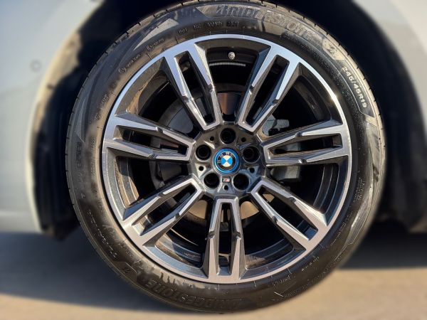 bmw-serie-5-2025-hibrido-1998cc