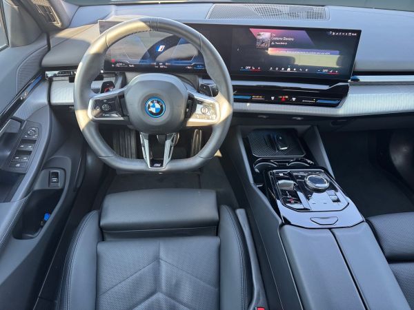 bmw-serie-5-2025-hibrido-1998cc