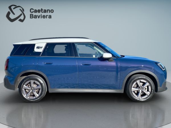 mini-countryman-2024-diesel-1995cc