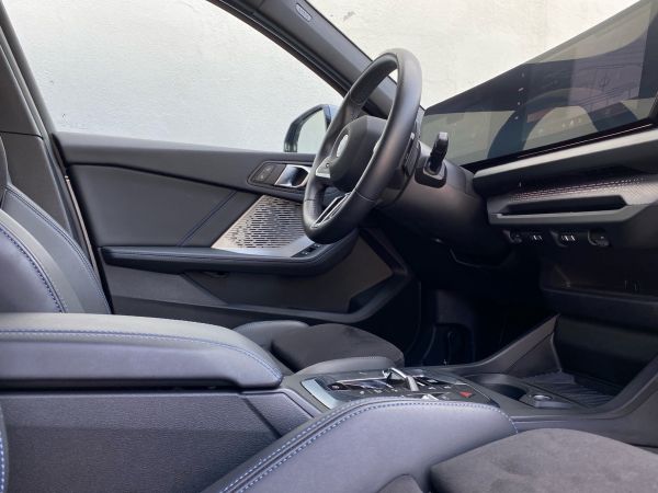 bmw-serie-1-2025-gasolina-1499cc