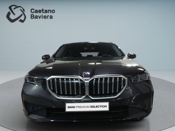 bmw-serie-5-2024-hibrido-1998cc