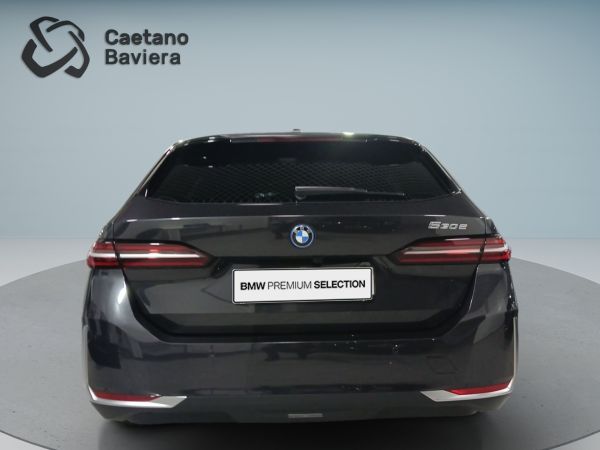 bmw-serie-5-2024-hibrido-1998cc