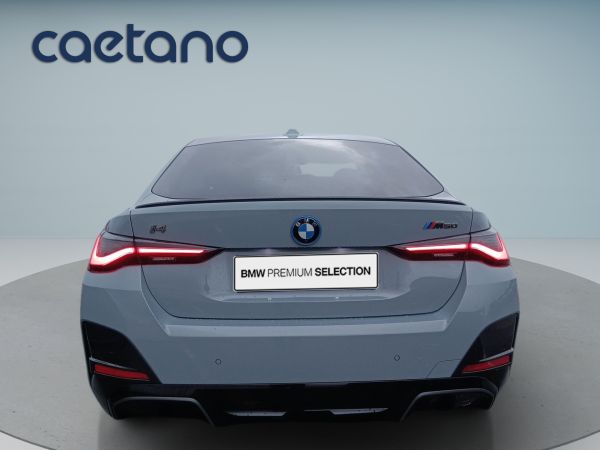bmw-i4-2023-eletrico-0cc