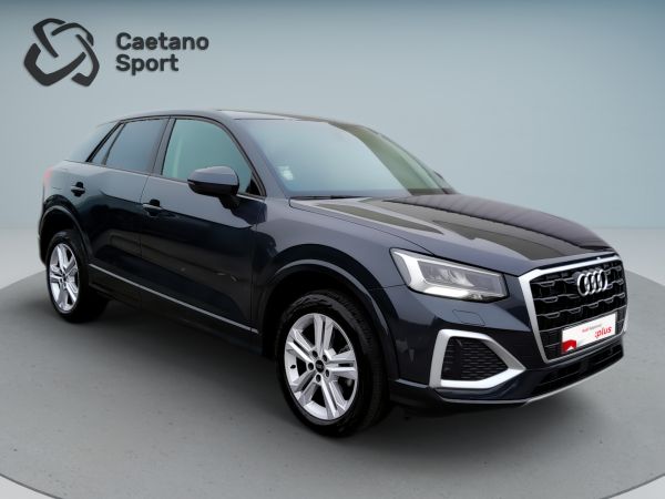 audi-q2-2024-gasolina-999cc