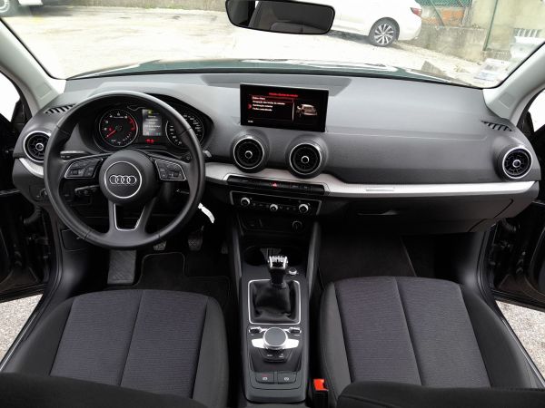 audi-q2-2024-gasolina-999cc