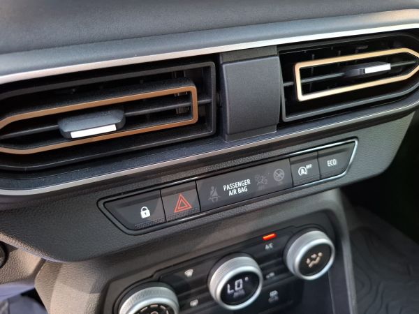 dacia-sandero-2025-gasolina-999cc