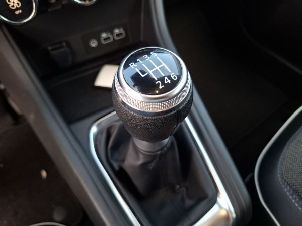 renault-captur-2024-gpl-999cc