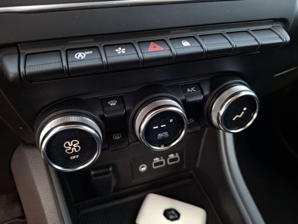 renault-captur-2024-gpl-999cc