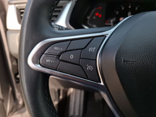 renault-captur-2023-gasolina-999cc