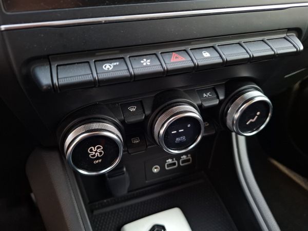 renault-captur-2023-gasolina-999cc
