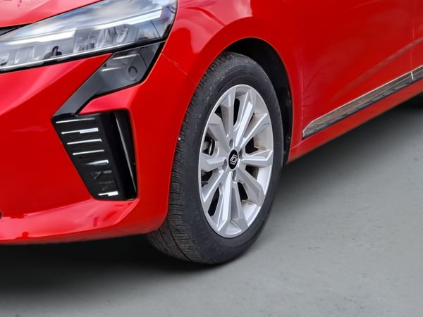 renault-clio-2025-gpl-999cc