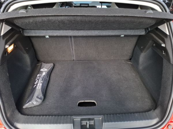 renault-captur-2024-gpl-999cc