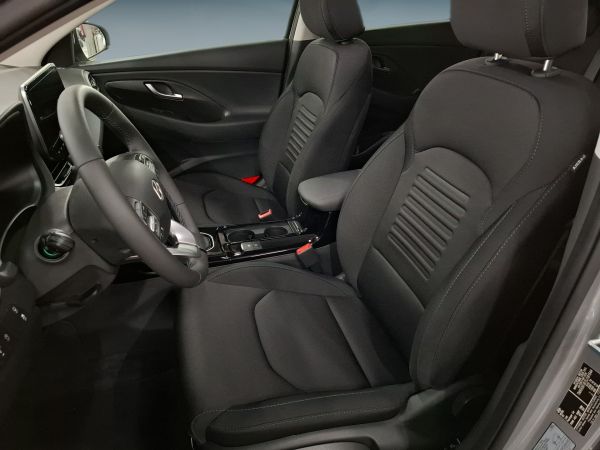 hyundai-i30-2025-gasolina-998cc