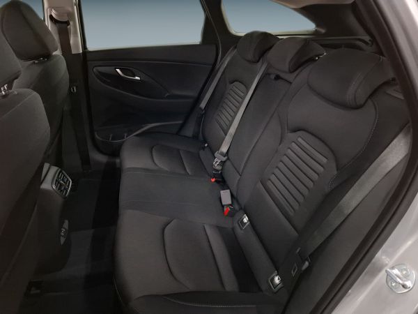 hyundai-i30-2025-gasolina-998cc