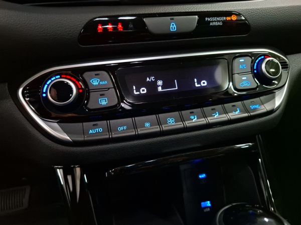 hyundai-i30-2025-gasolina-998cc