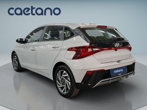 hyundai-i20-2026-gasolina-998cc