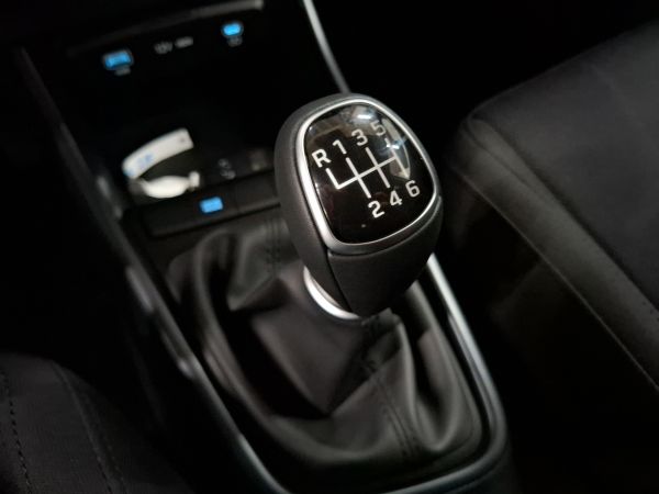 hyundai-i20-2026-gasolina-998cc