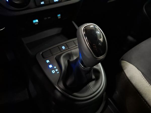 hyundai-i10-2026-gasolina-998cc