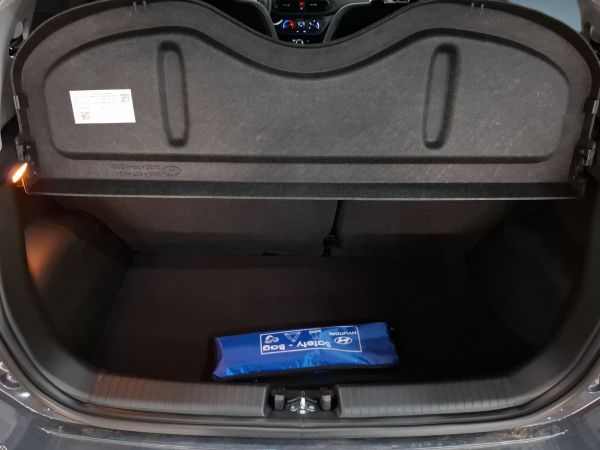 hyundai-i10-2026-gasolina-998cc