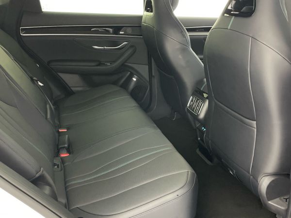 byd-seal-u-2024-hibrido-1498cc