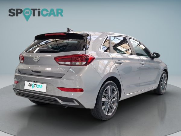 hyundai-i30-2025-gasolina-998cc