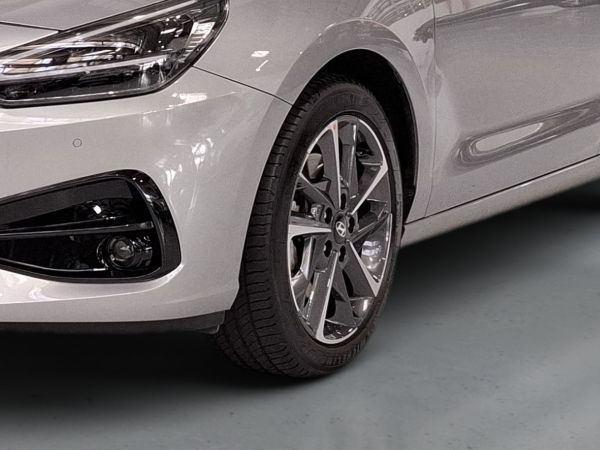 hyundai-i30-2025-gasolina-998cc