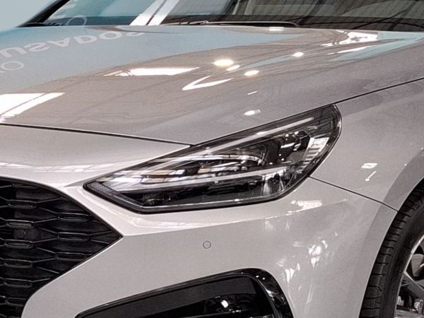 hyundai-i30-2025-gasolina-998cc