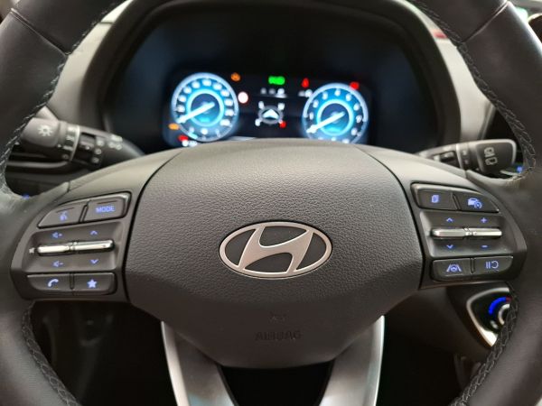 hyundai-i30-2025-gasolina-998cc