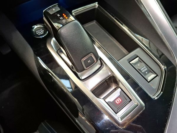 peugeot-3008-2022-diesel-1499cc
