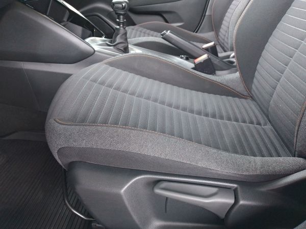 peugeot-208-2023-diesel-1499cc