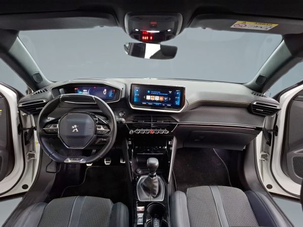 peugeot-2008-2022-gasolina-1199cc