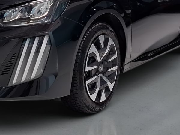 peugeot-208-2024-gasolina-1199cc