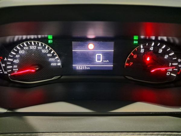 peugeot-208-2024-gasolina-1199cc