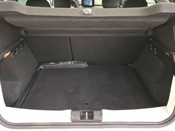 dacia-sandero-2023-gpl-999cc