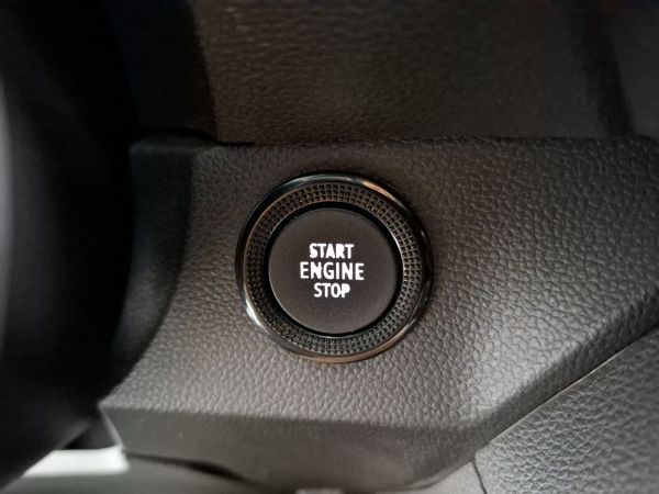 dacia-sandero-2023-gpl-999cc